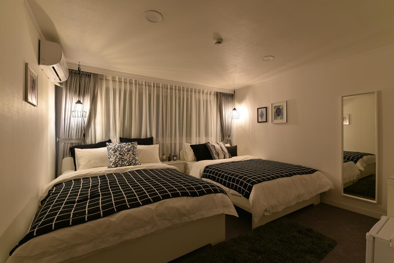 Mono House Hongdae 5 Hotel Seoul Ngoại thất bức ảnh